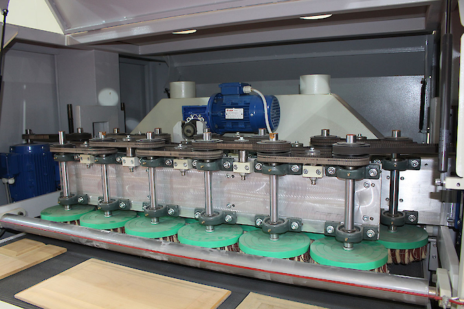 Sanding Machine For Shaped Surfaces