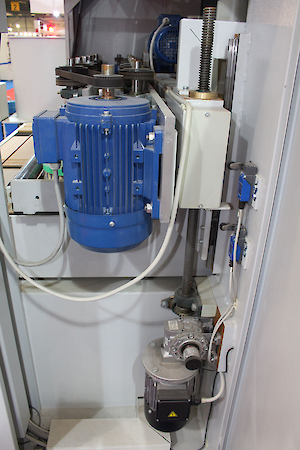 Sanding Machine For Shaped Surfaces