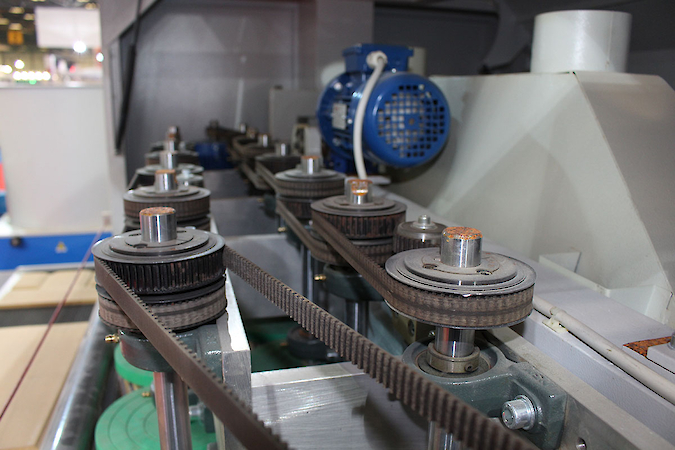 Sanding Machine For Shaped Surfaces